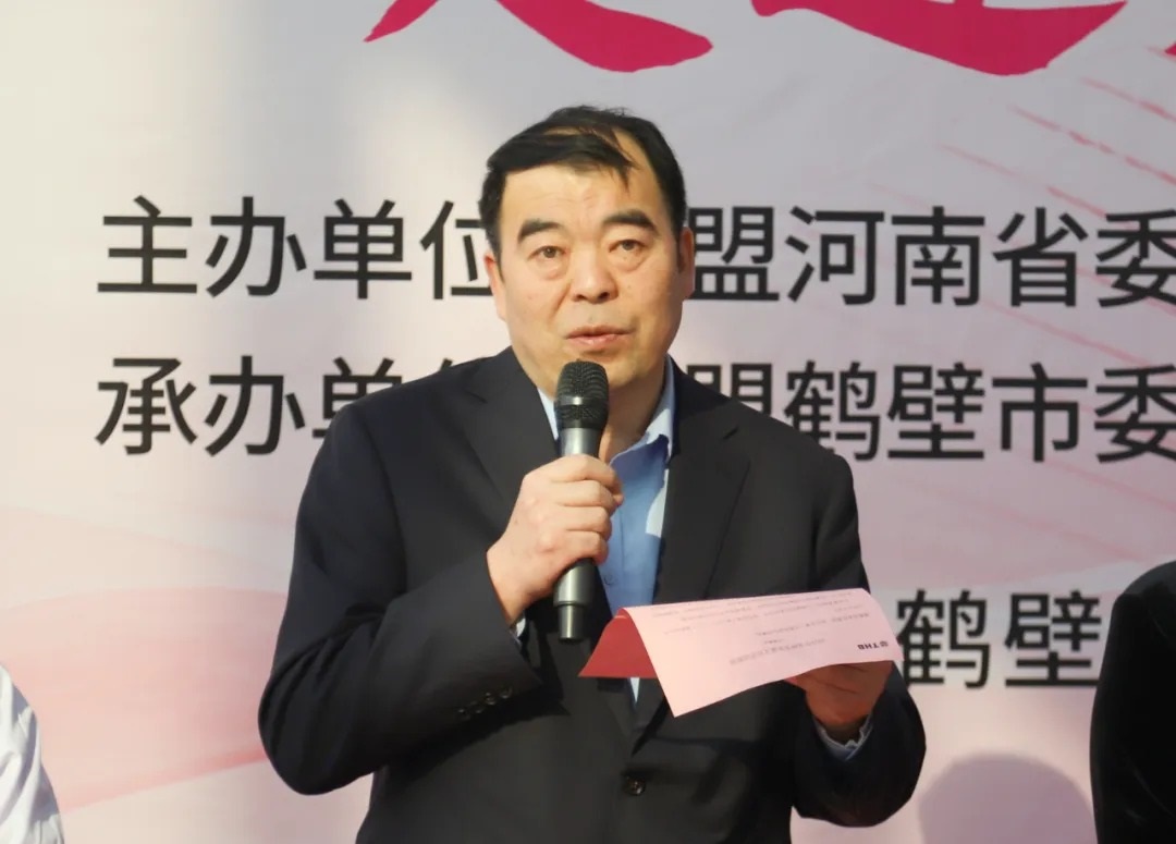 下載.jpg 下載.jpg